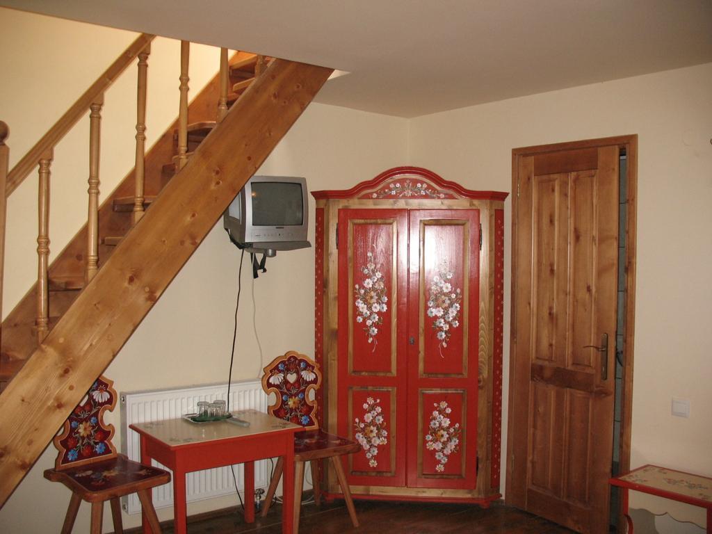 Pensiunea Sub Cetate Cisnădie Zimmer foto